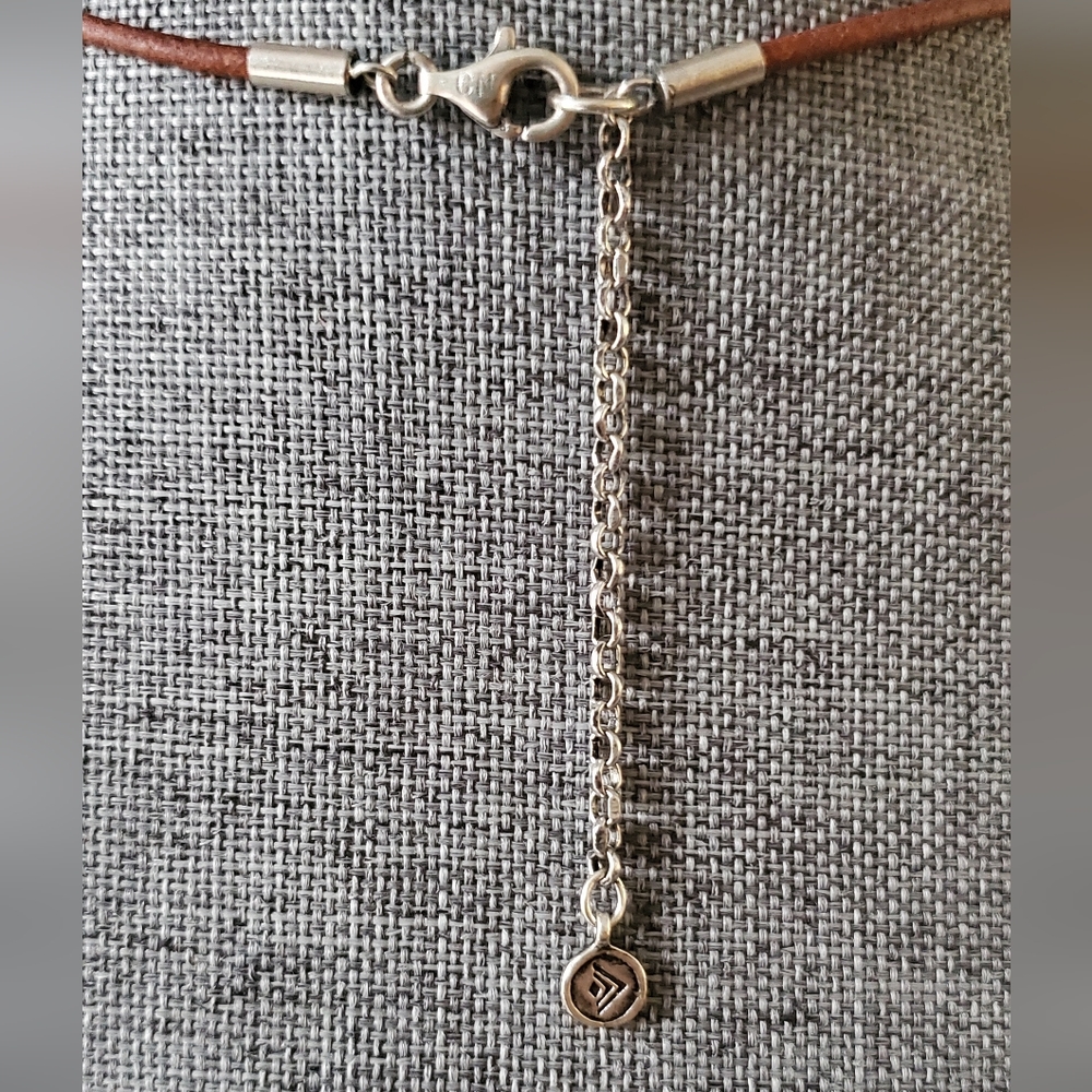 Silpada Pearls Of Wisdom sterling leather and freshwater pearl necklace - Picture 8 of 14
